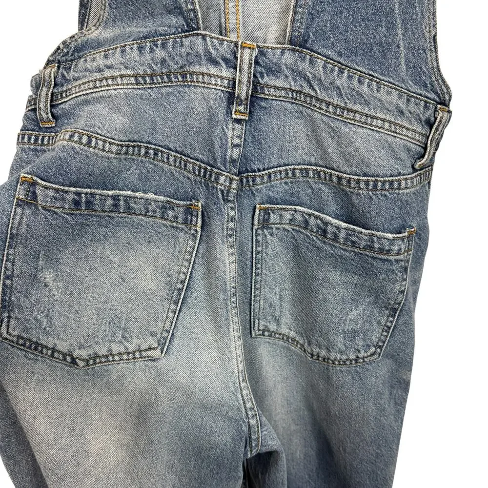 Free People We the Free SZ 26 Cropped Denim Jean Overalls Pockets Distressed